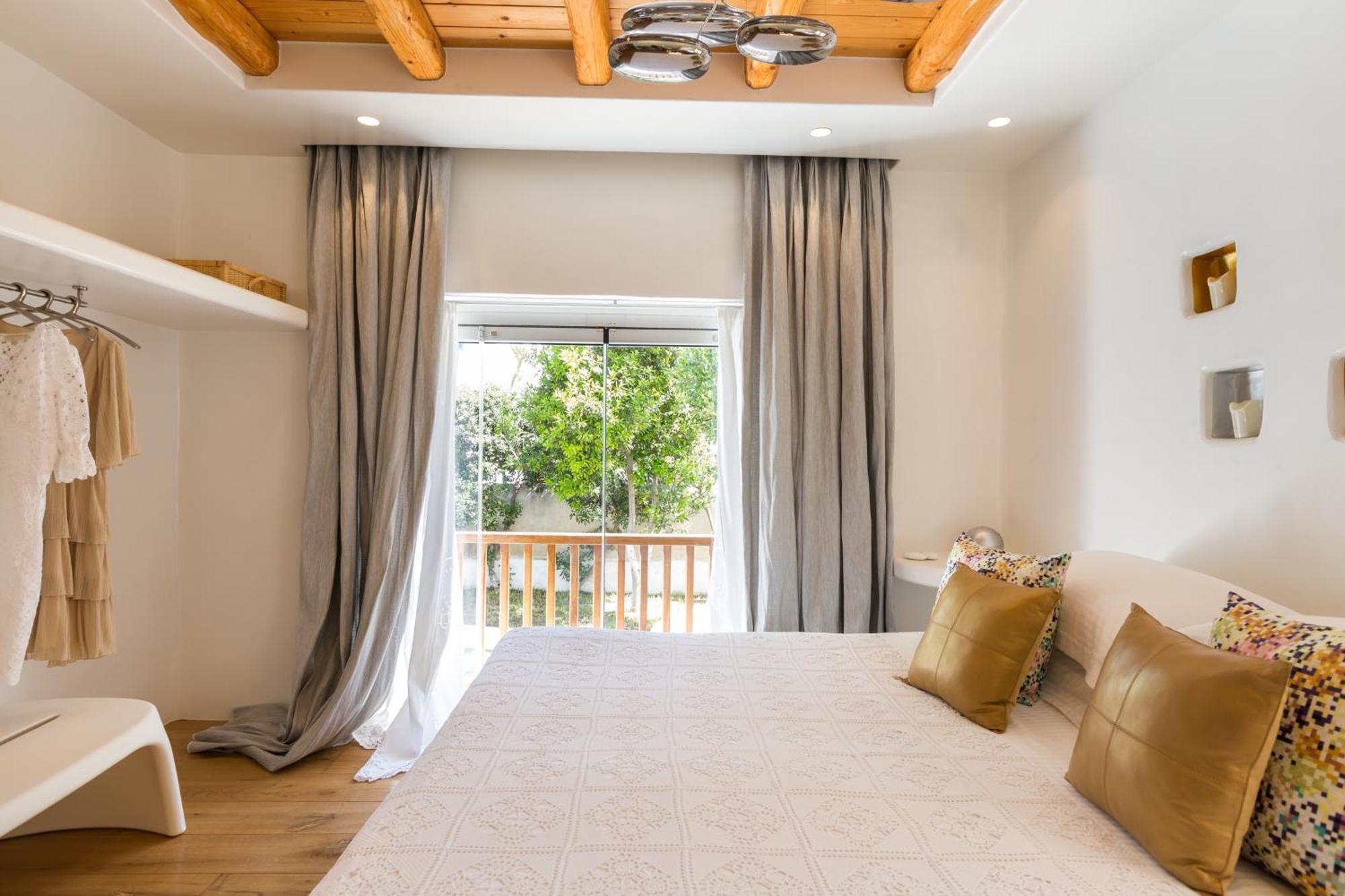 Kallos Villas & Suites Naxos City 객실 사진